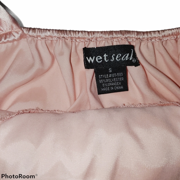 Wet Seal Wide Strap Sleeveless Silky Pink Blouse w/ Lace Rose Design 481 - Picture 2 of 4